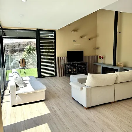 Apartbeach De Castellvell Casa de Férias